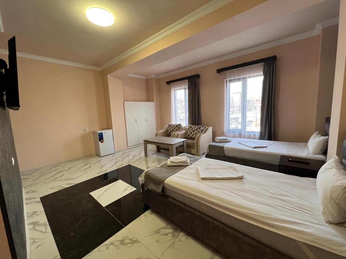 Rp Hotel Ереван Экстерьер фото