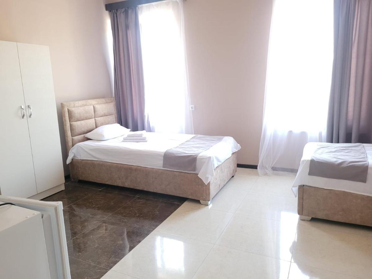 Rp Hotel Ереван Экстерьер фото