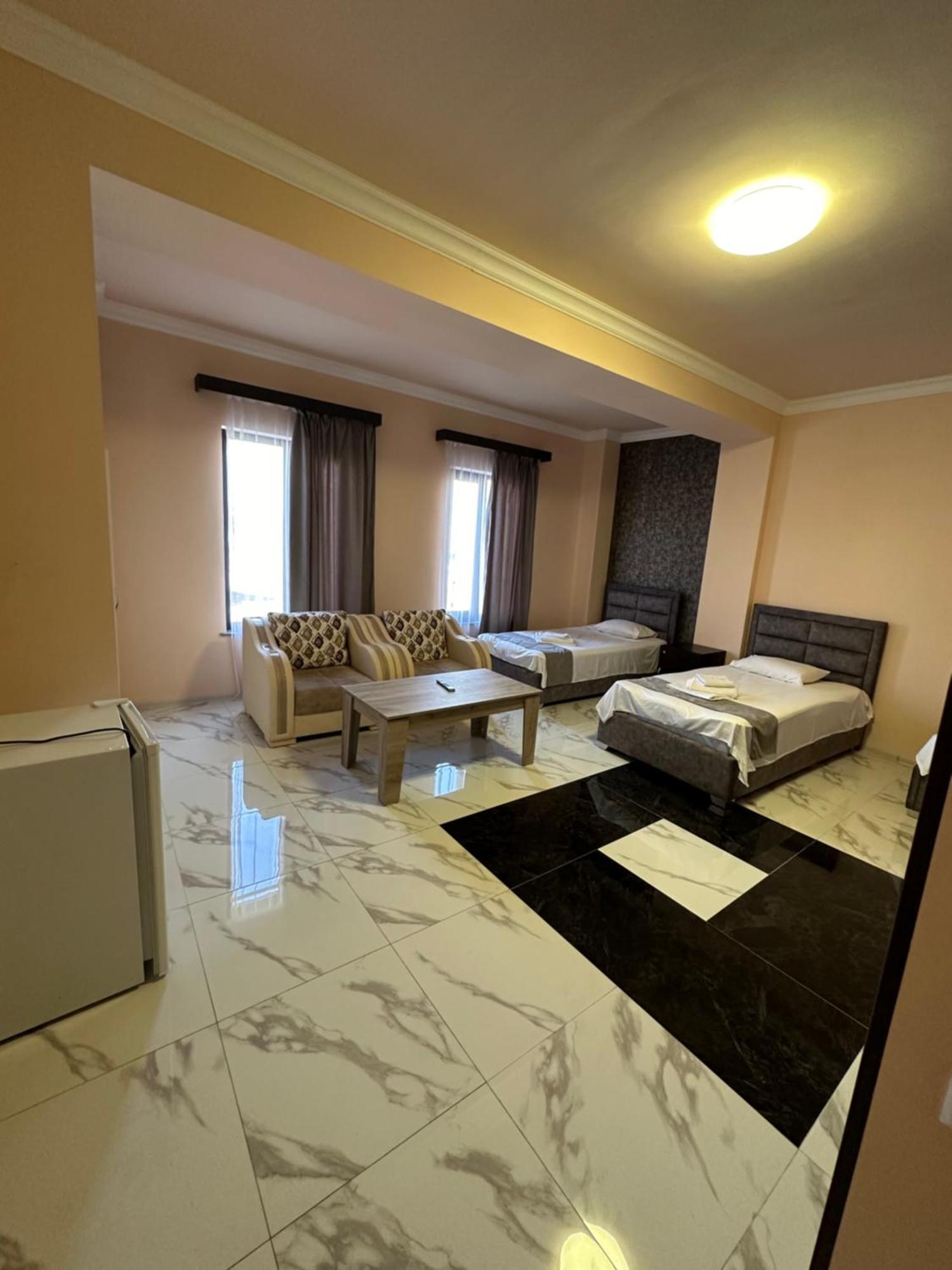 Rp Hotel Ереван Экстерьер фото